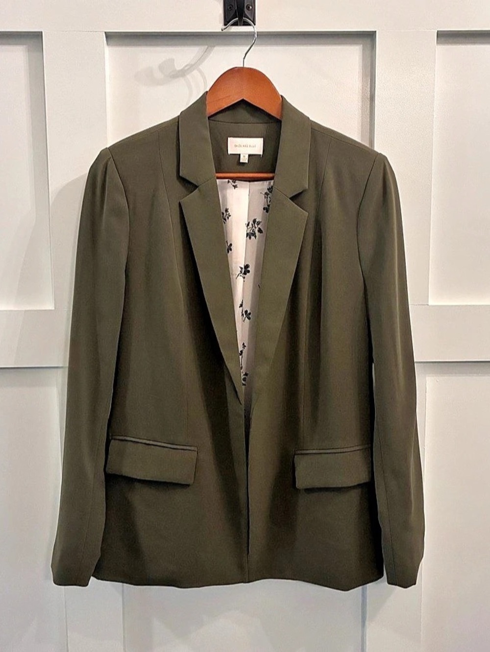 Skies Are Blue Notched Lapel & Pocket Blazer w/Green Floral & Ivory Lining Size